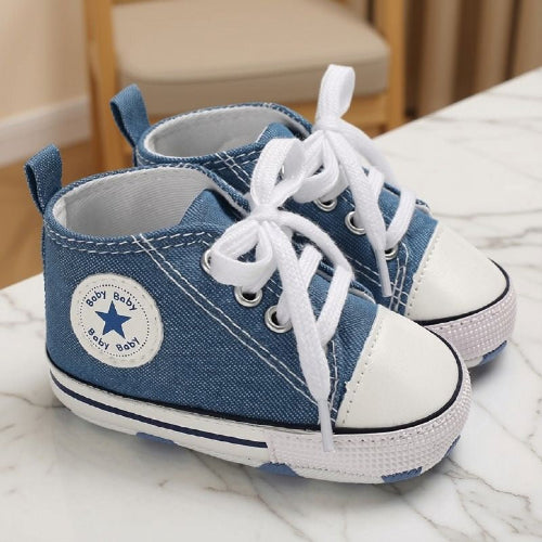 chaussure pour bébé bleu